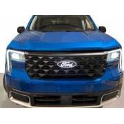 Maverick 2025, Lighted Front Grille Ford Oval