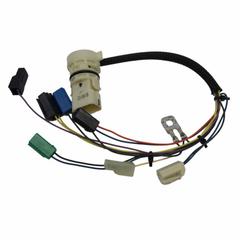 Connector (AT)