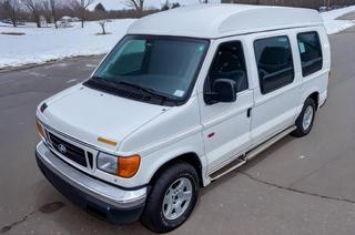 2004 Ford Econoline