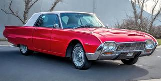 1961 Ford Thunderbird