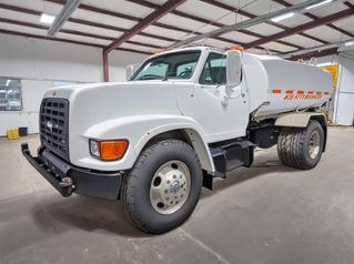 1996 Ford F800 Super Duty