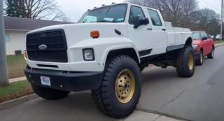 1986 Ford F700 Super Duty