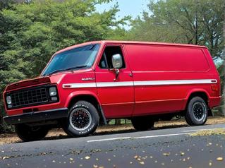 1982 Ford E-350 Econoline Club Wagon